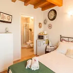 Mums - Colonnina Elettrica 3*