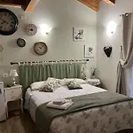 Mums - Colonnina Elettrica 住宿加早餐酒店 3*
